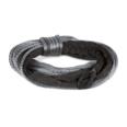 a black and white photo of a rope.